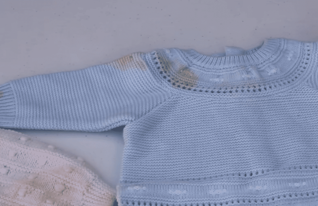 Métodos caseros: como quitar manchas amarillas de ropa blanca
